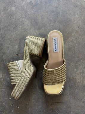 Steve Madden Gold Braided Espadrille Platform sandals